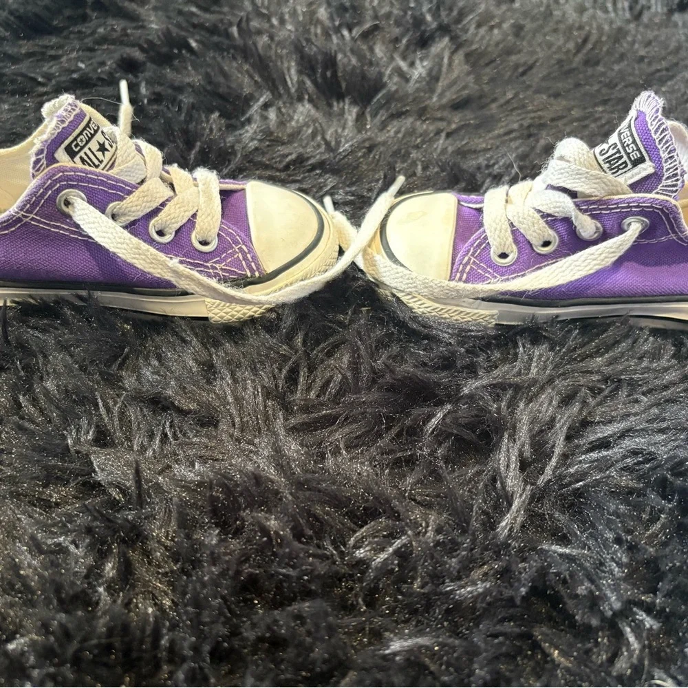 Converse Infant White and Purple Low-Top Sneaker - Picture 5 of 7